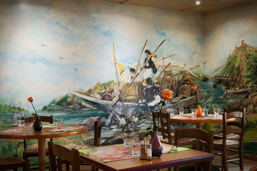 Kyriad Direct Hotel&restaurant 3*